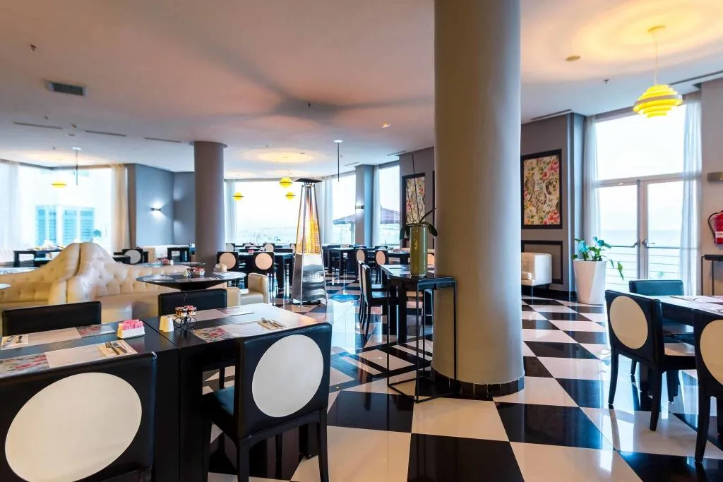 Restaurant, Farah Tanger, Tangier