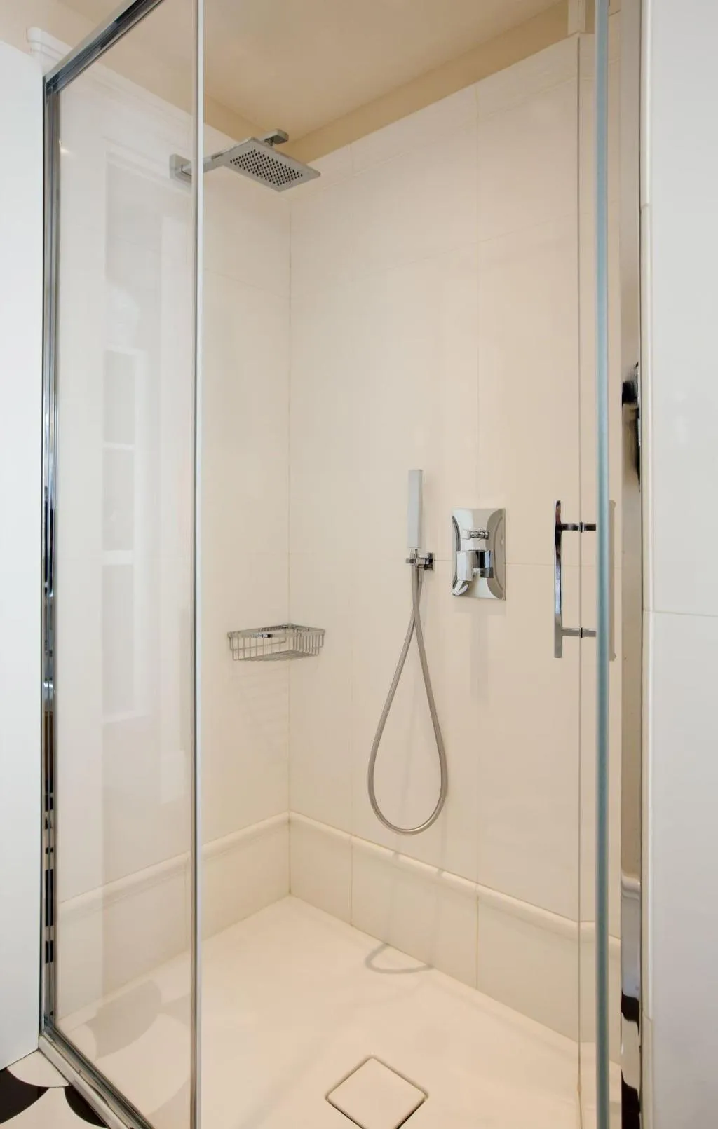 Room, Luxury Suite Milano Duomo, Milan