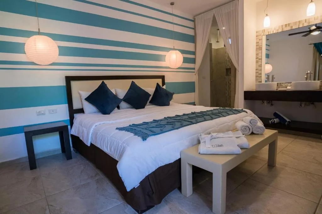 SUITE KING SIZE BED Room, Posada Mariposa Boutique Hotel, Playa Del Carmen