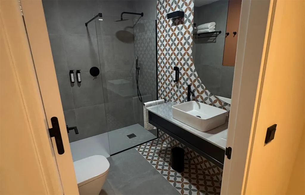 Double or Twin STANDARD Room, Itc Madrid By Soho Boutique, Madrid