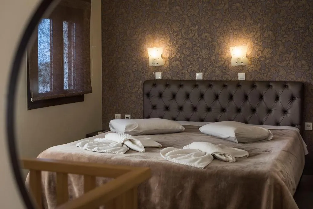Room, Areti Suites, Crete