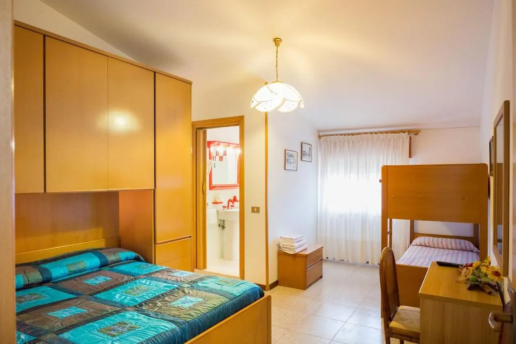 Room, Hotel Fabrizio, Venice