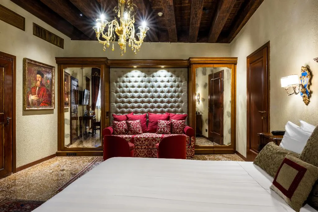 General view, Palazzo Priuli Hotel, Venice