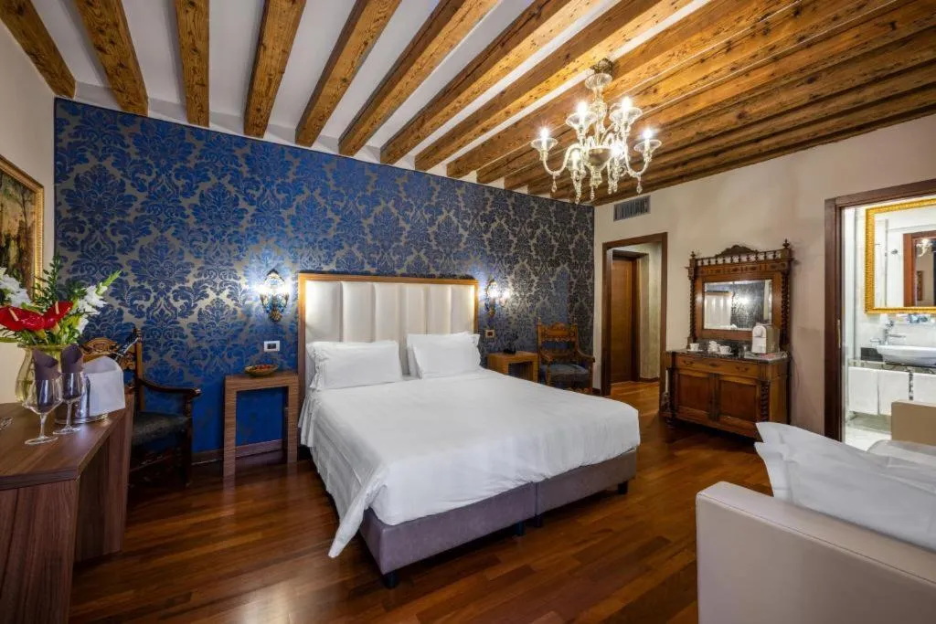 FAMILY ROOM CLASSIC Room, Palazzo San Lorenzo, Venice