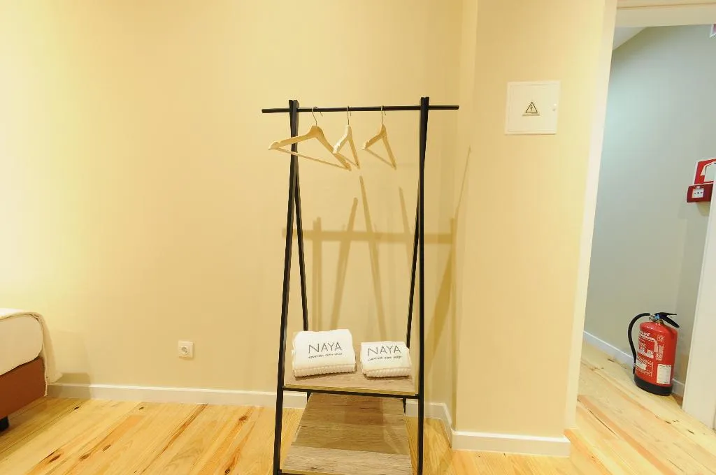 TRIPLE COMFORT Room, Naya - Downtown Guesthouse, Porto