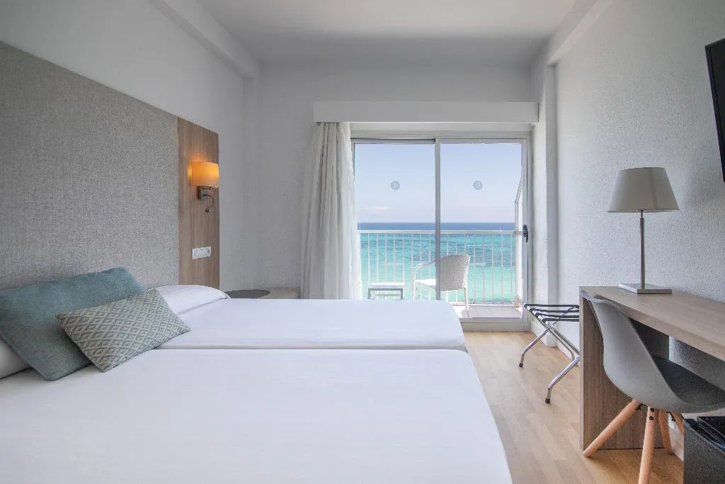DOUBLE SINGLE USE WITH BALCONY Room, JS Can Picafort, Majorca
