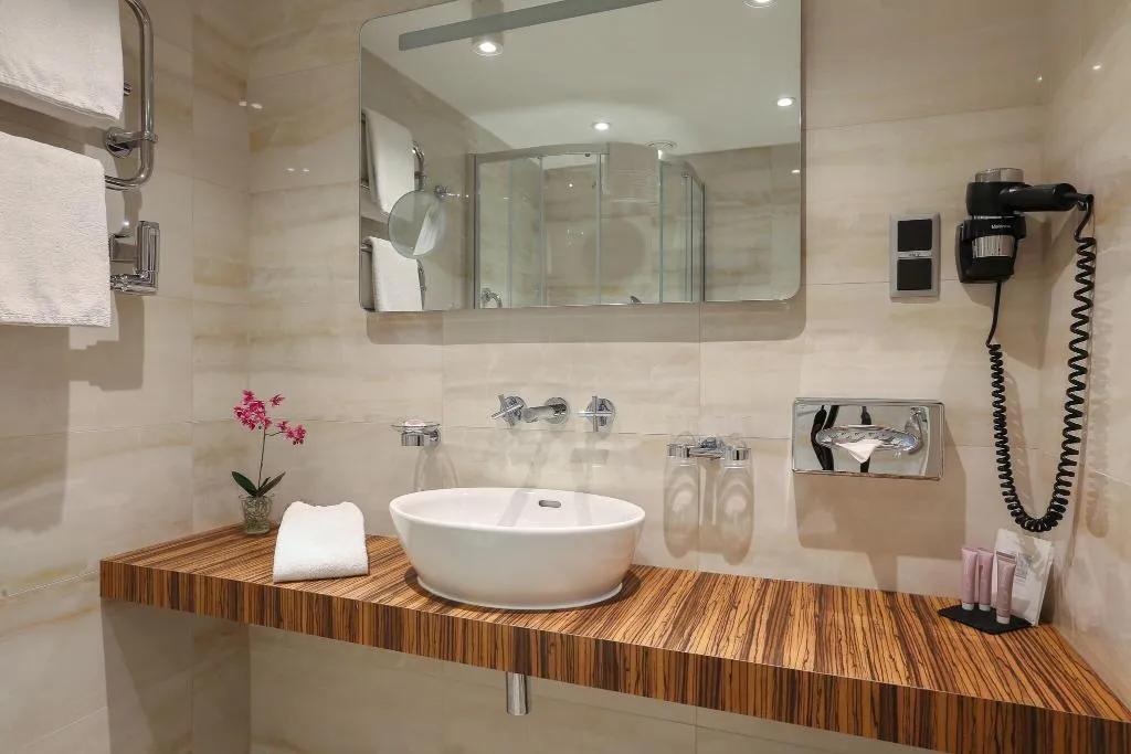 Room, Avalon Hotel & Conferences, Riga