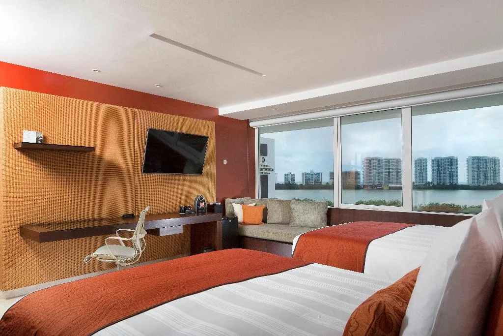 TRIPLE CLASSIC Room, InterContinental Presidente Cancun Resort, Cancun Area