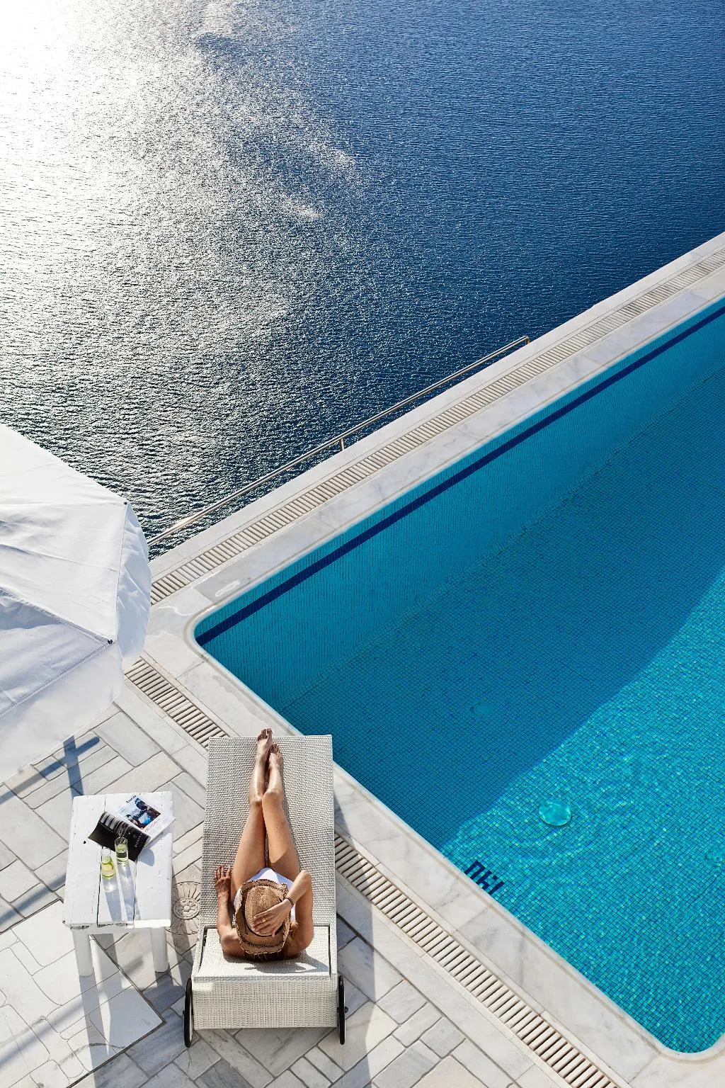 Pool, Homeric Poems, Santorini
