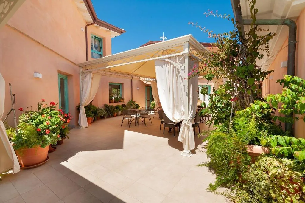 Terrace, Park Hotel Asinara, Cagliari