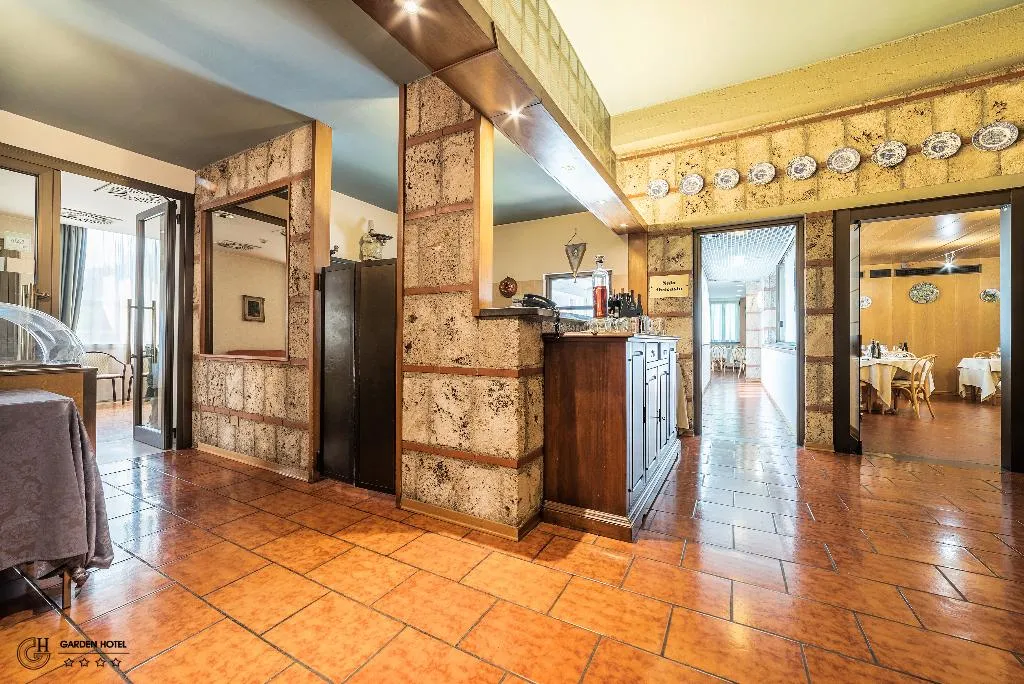 Restaurant, Garden Hotel, Umbria