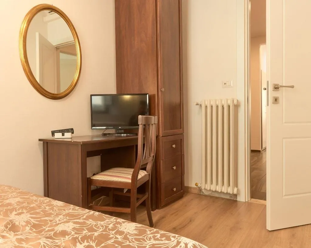 Room, Residenza Martin, Florence