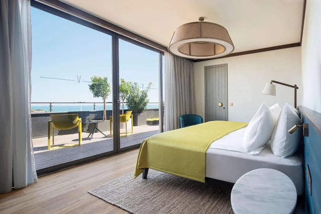 SUITE STANDARD Room, Voyage Belek Golf & Spa, Antalya