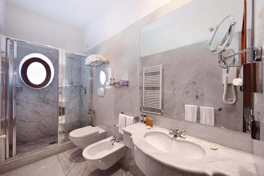 DOUBLE CLASSIC Room, Hotel Palazzo Guardati, Naples