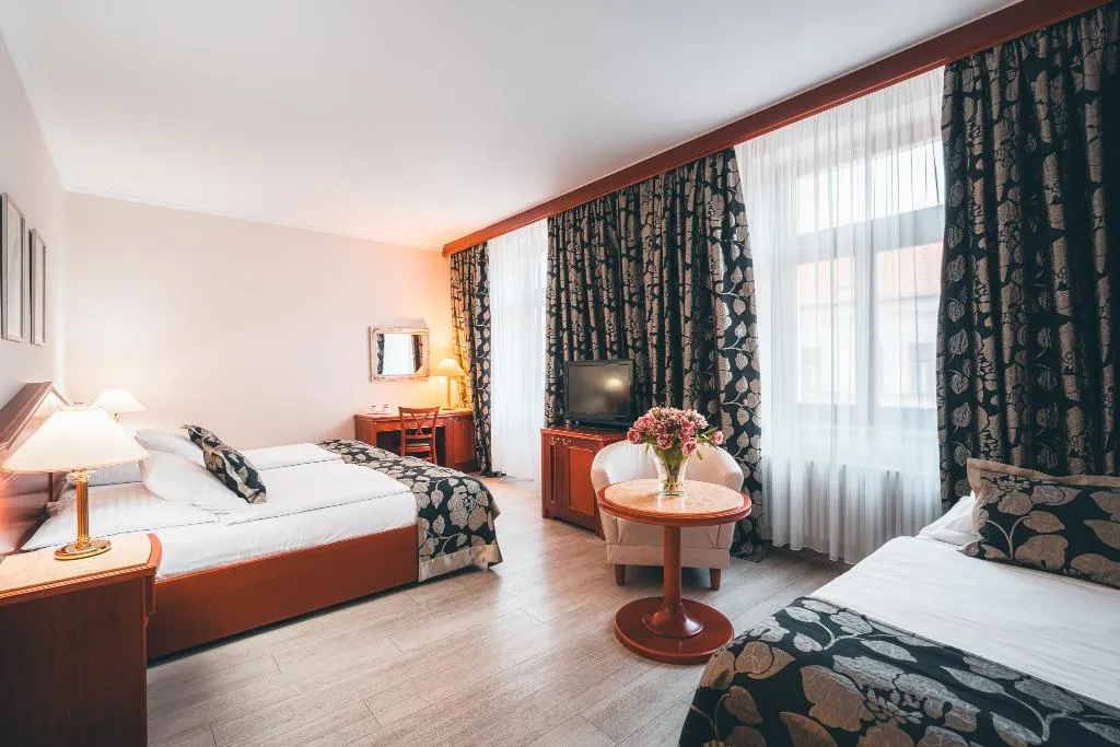 TRIPLE STANDARD Room, Carlton Hotel Prague, Prague
