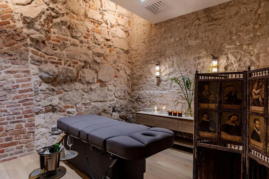 Sports and Entertainment, H15 Palace, a Luxury Collection Hotel, Krakow
