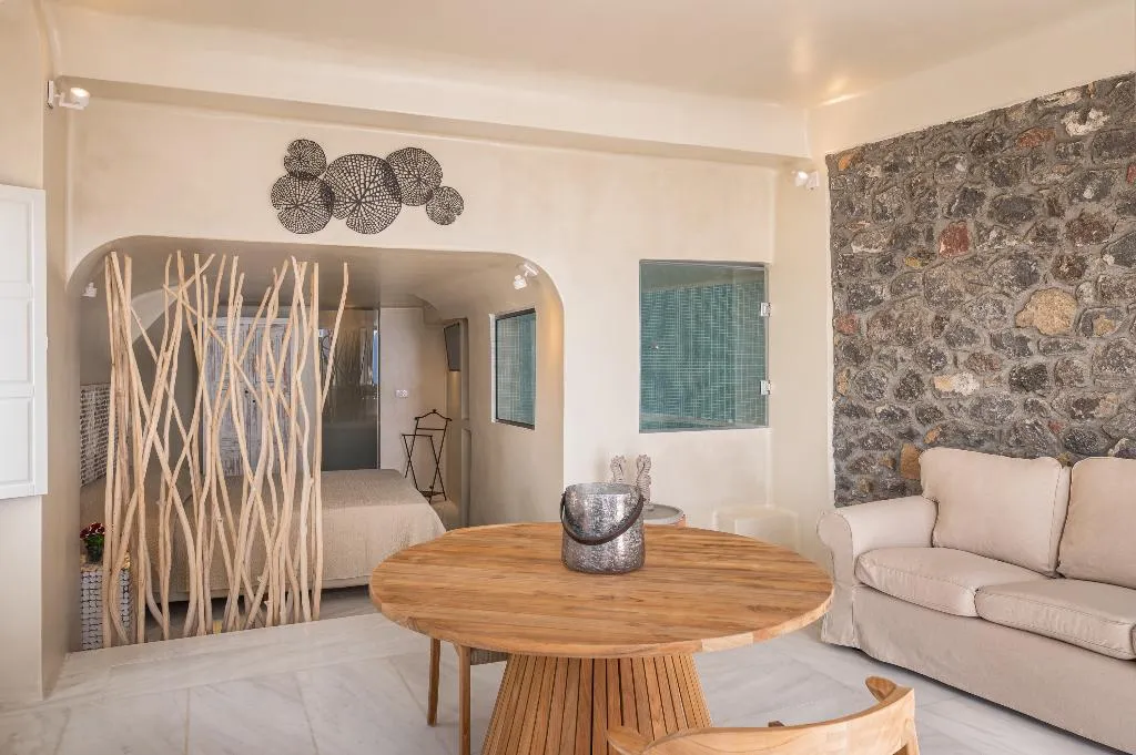 VILLA WITH JACUZZI Room, Armeni Luxury Villas, Santorini