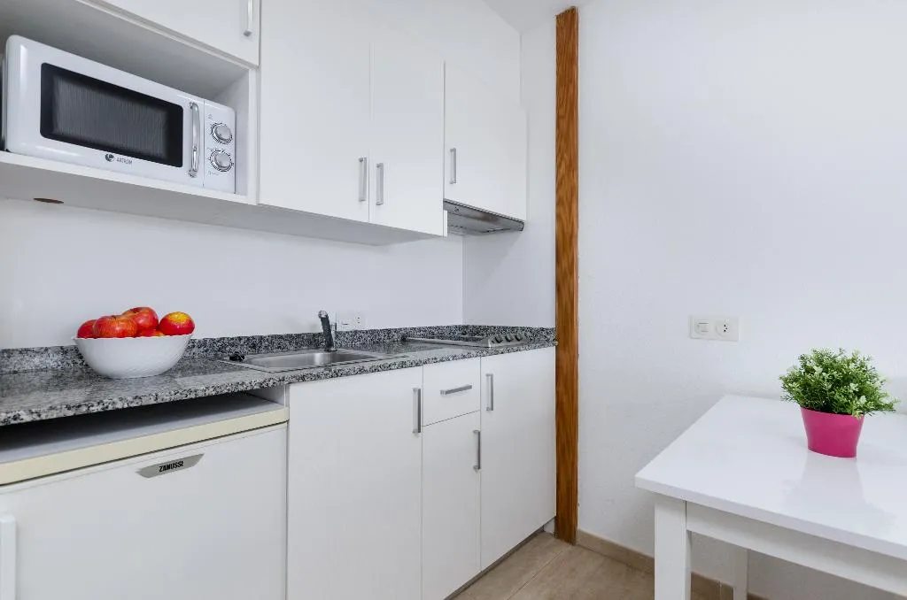 APARTMENT ONE BEDROOM Room, Yourhouse Venecia, Majorca