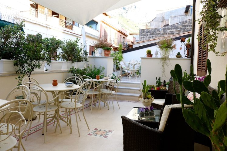 B&B TAM Casa Vacanze Cinisi Sicilia, Palermo