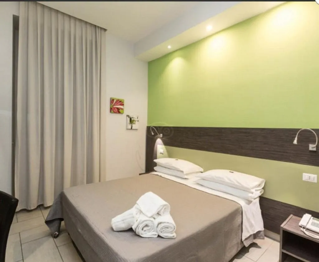DOUBLE SINGLE USE STANDARD Room, Napoli Suite, Naples