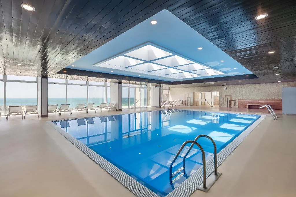 Pool, Dorma Praia Golfe, Porto