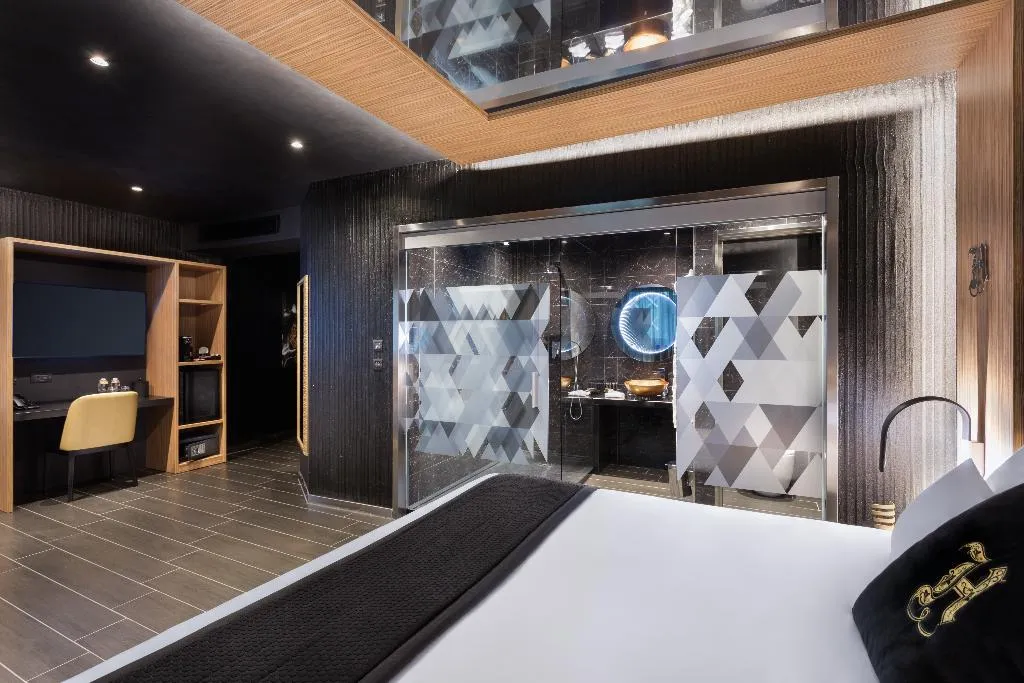 SUITE WITH JACUZZI Room, H Hotel & SPA - Adults Only, Malta