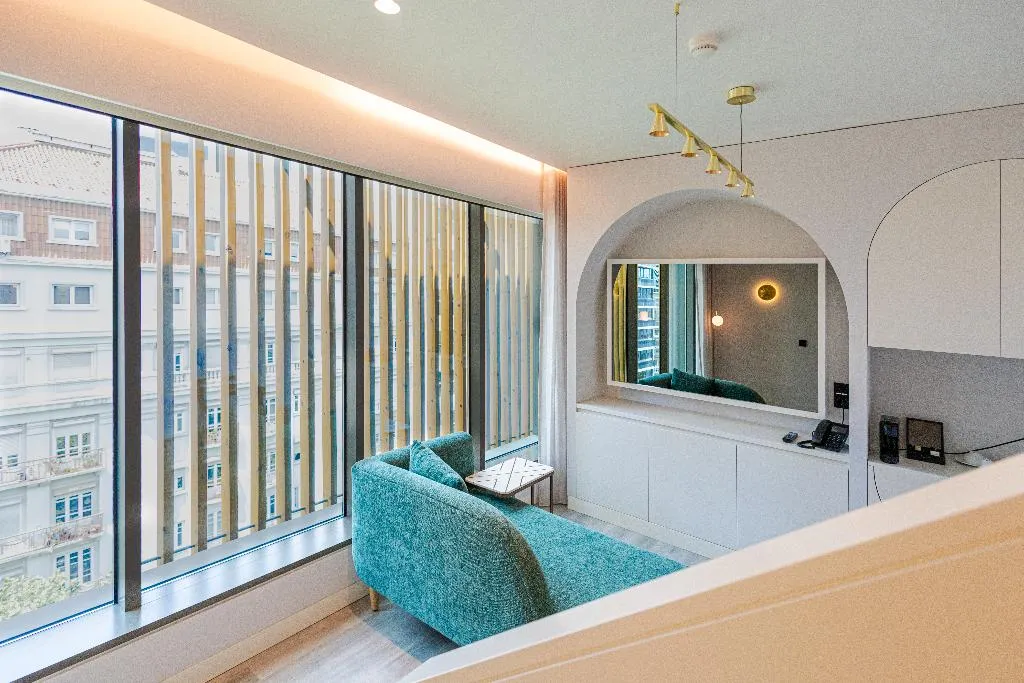 SUITE CITY VIEW Room, Luster Hotel, Lisbon