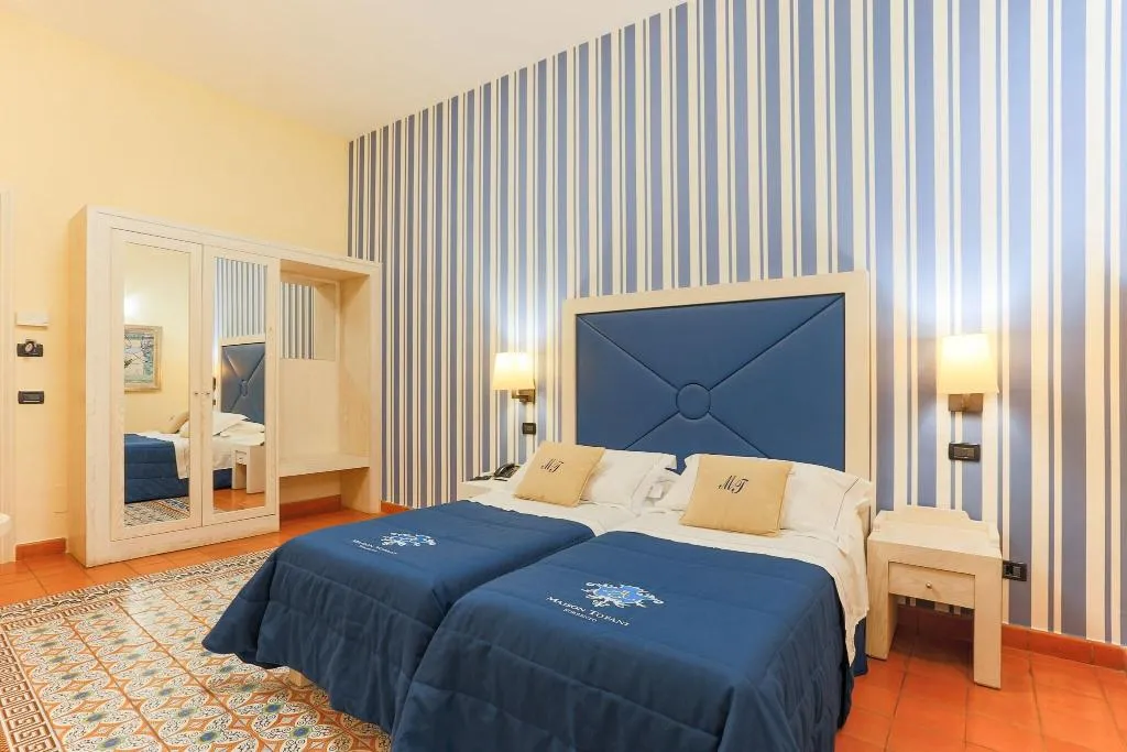 TWIN CLASSIC Room, Maison Tofani, Naples
