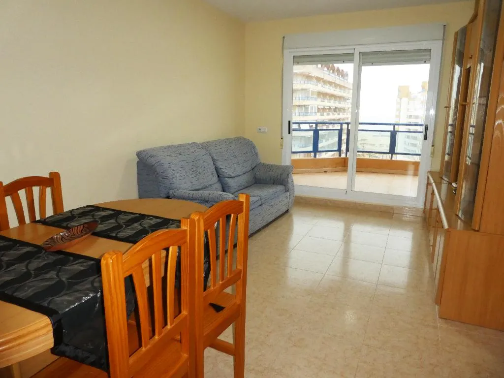 APARTMENT CAPACITY 6 TWO BEDROOMS Room, Apartamentos Tavernes Gandia 3000, Valencia