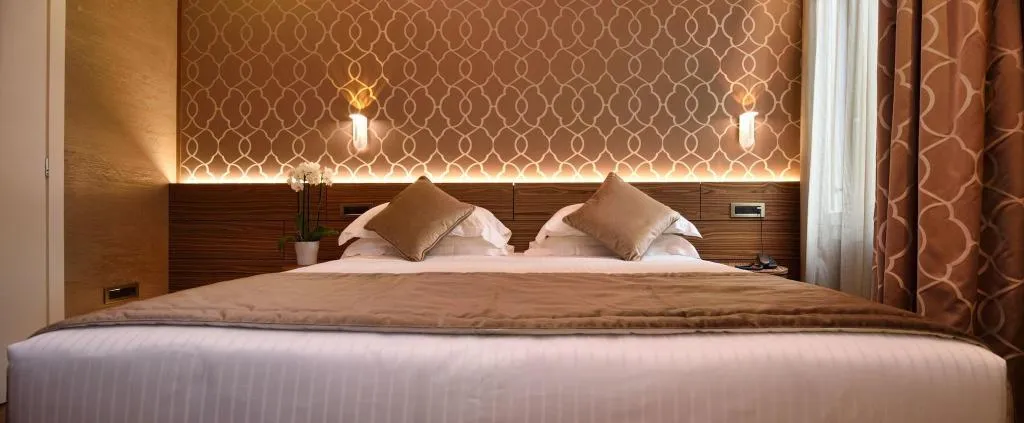 DOUBLE SUPERIOR CITY VIEW Room, Rosa Salva Hotel, Venice
