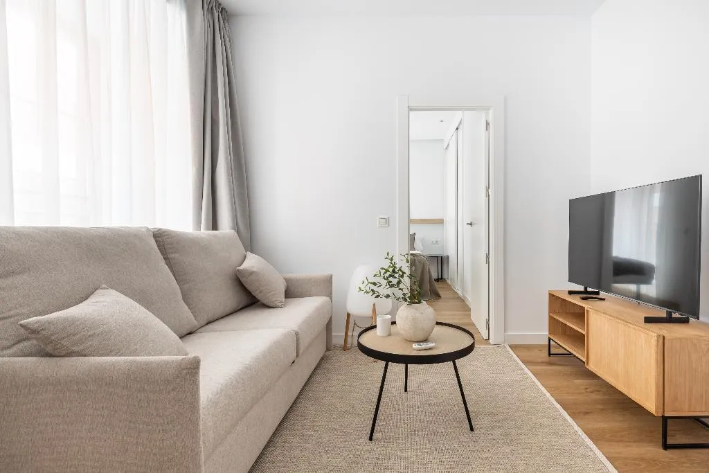 APARTMENT TWO BEDROOMS Room, Libere Ciudad Real, Madrid