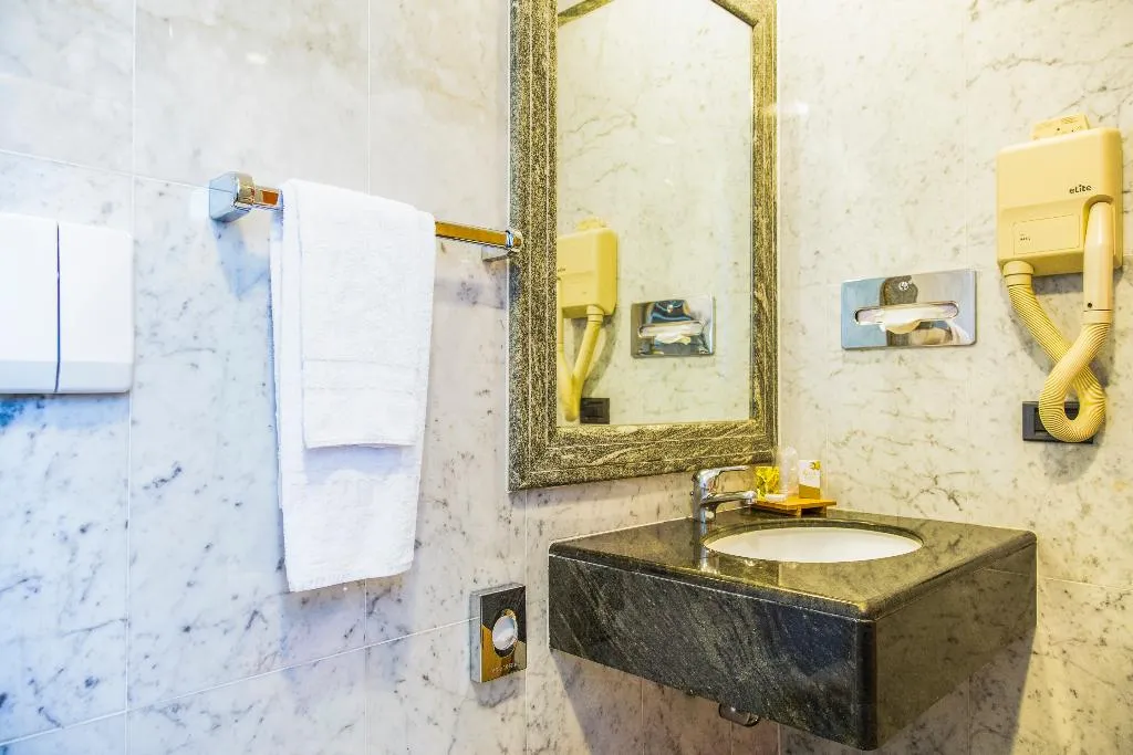 SINGLE STANDARD Room, Giolli Nazionale, Rome