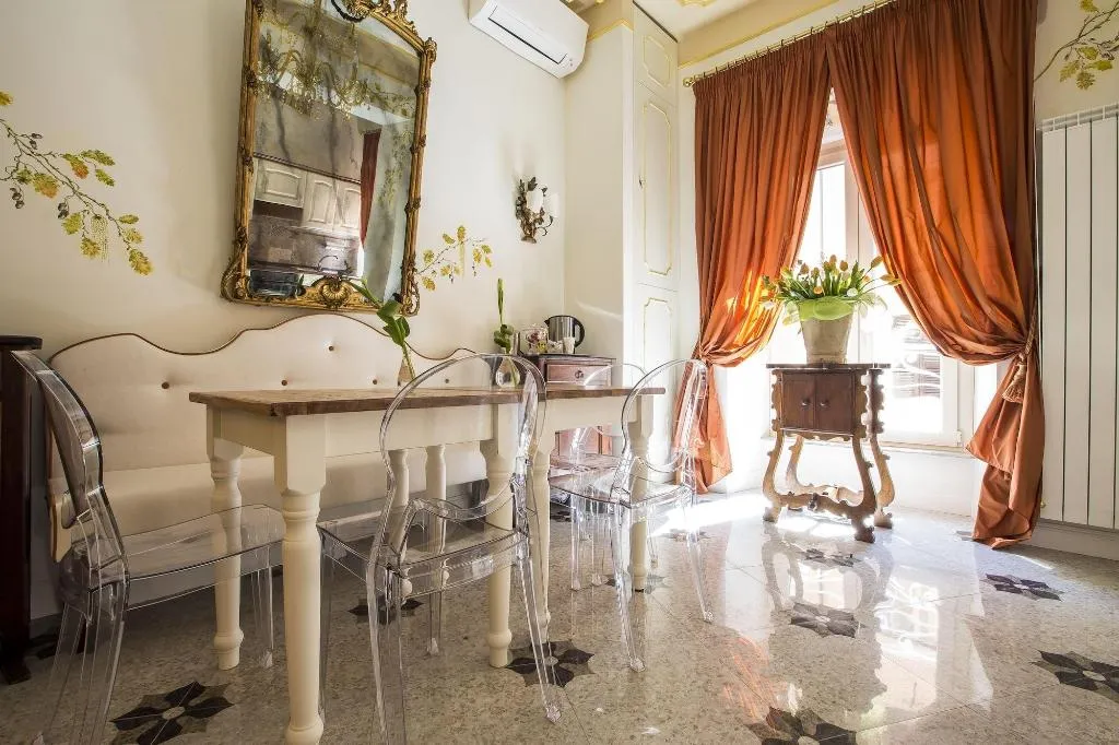 Lobby, Trastevere Royal Suite, Rome