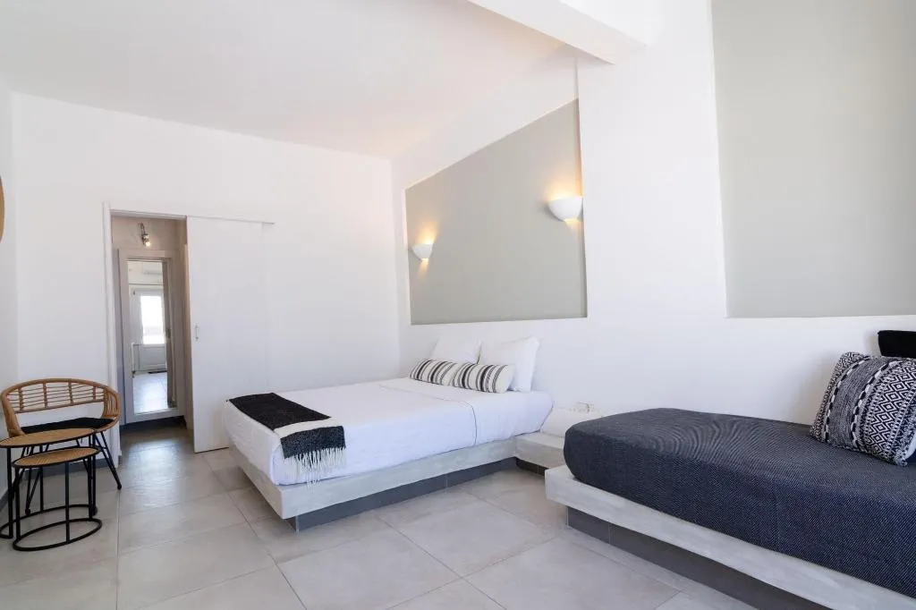 Room, Sunset Faros, Santorini