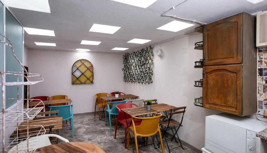 Room, Kais do Sol, Lisbon