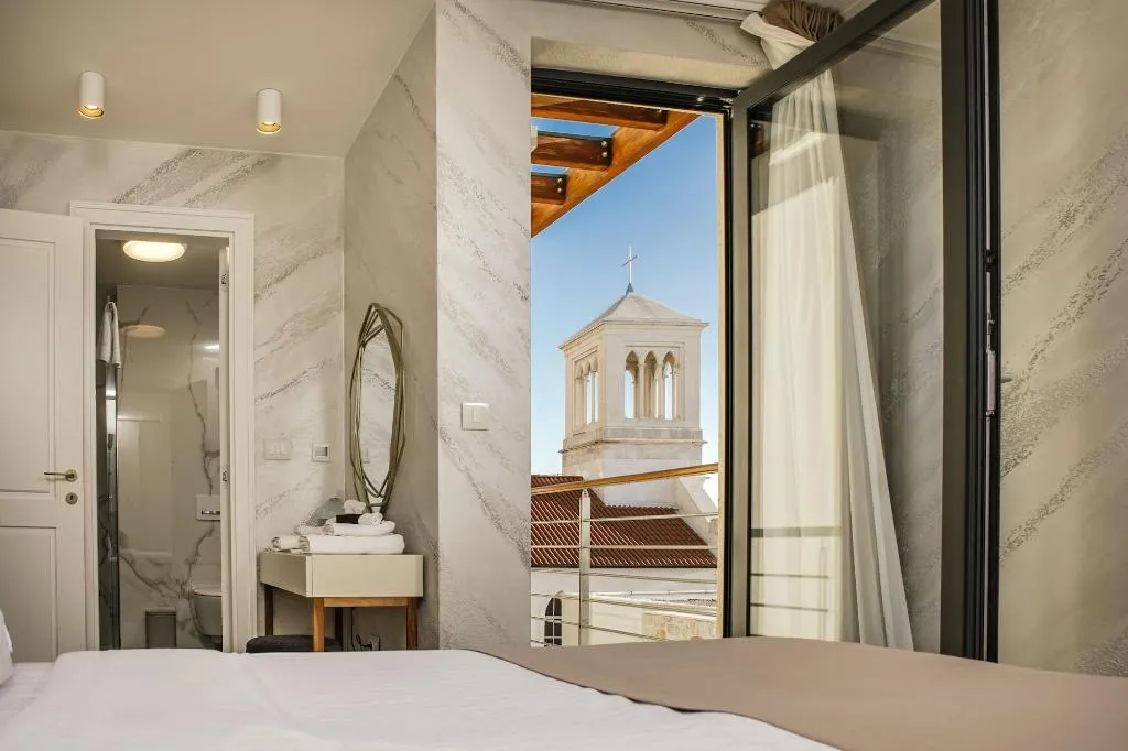 Room, Armerun Heritage Hotel & Residences, Split