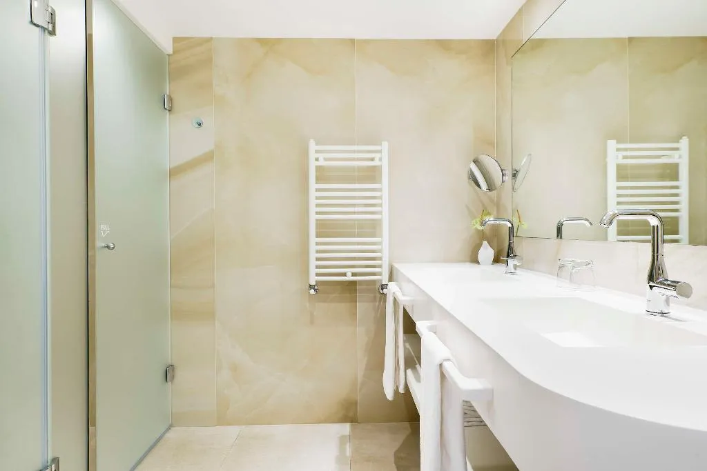 JUNIOR SUITE SUPERIOR Room, Iberostar Selection Playa de Palma, Majorca