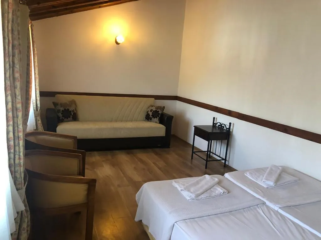 FAMILY ROOM LAND VIEW Room, Sevki Bey Hotel, Antalya
