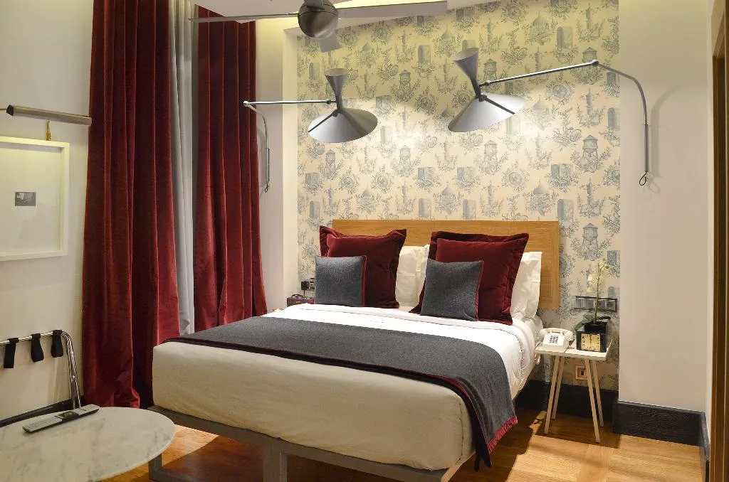 DOUBLE INNER Room, Browns Central Hotel, Lisbon