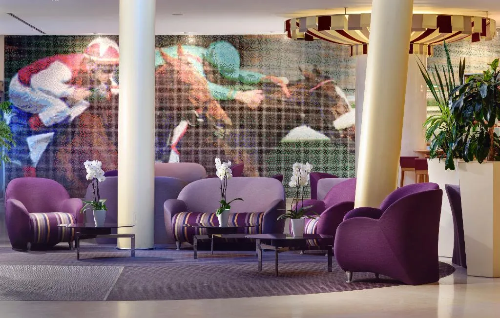 Lobby, Unahotels Varese, Milan