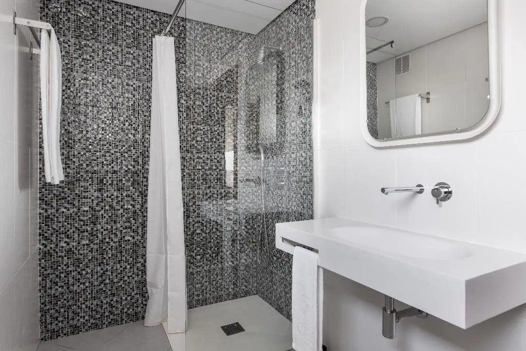 Double or Twin DELUXE SEA FRONT Room, Dorma Praia Golfe, Porto