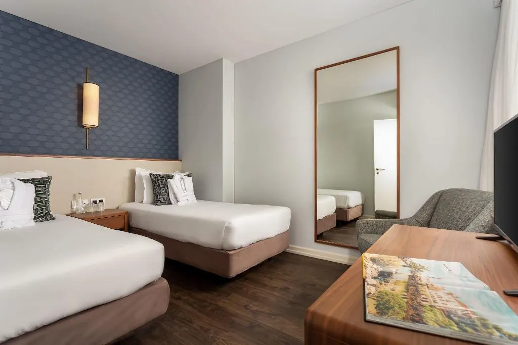 Room, Hotel Baía, Lisbon