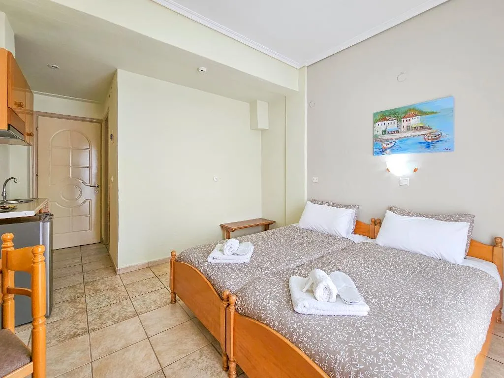 TWIN WITH BALCONY Room, Lucia Hotel Paralia, Thessaloniki