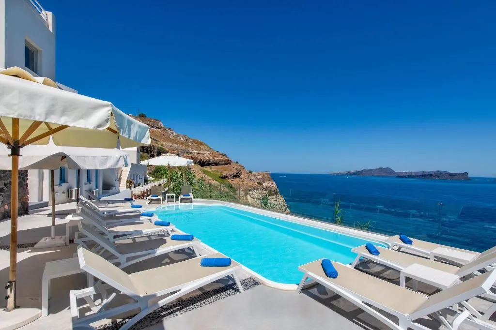 Sports and Entertainment, Kokkinos Villas, Santorini