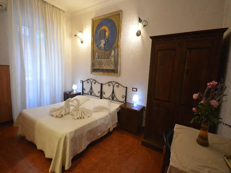 DOUBLE STANDARD Room, Alexis, Rome