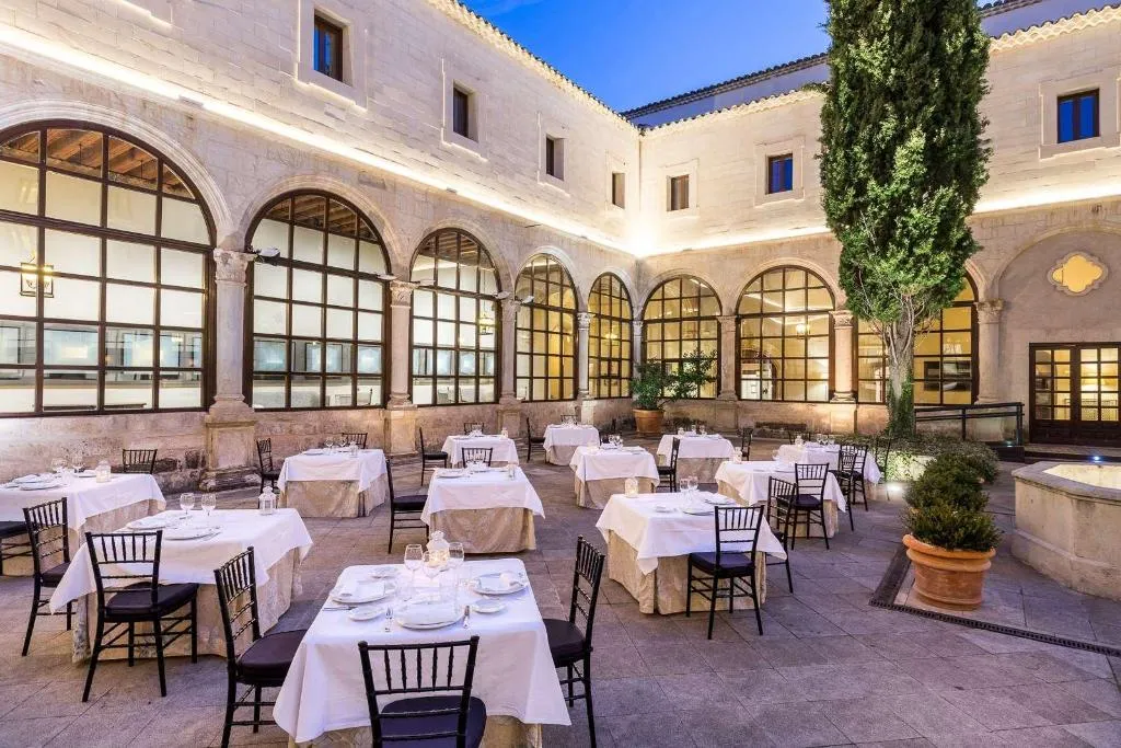 Bar, Parador de Cuenca, Madrid
