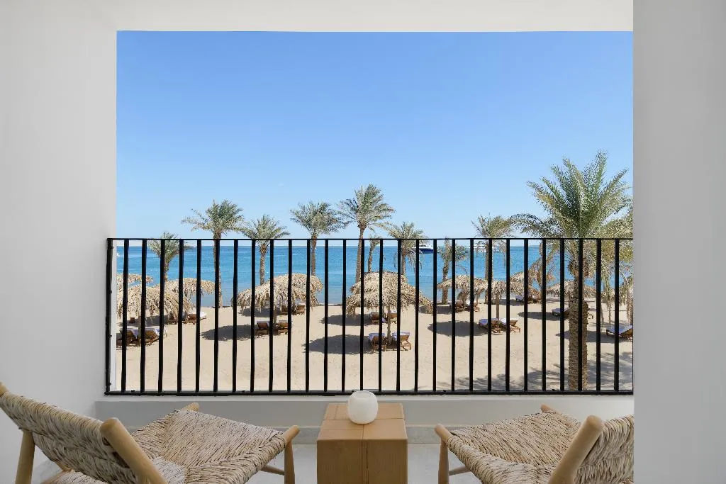 CHALET SEA FRONT Room, Serry Beach Resort, Red Sea Riviera