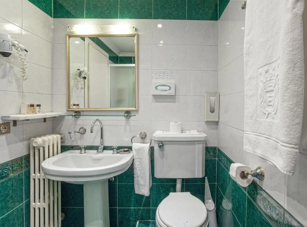 Room, Quisisana Terme, Venice