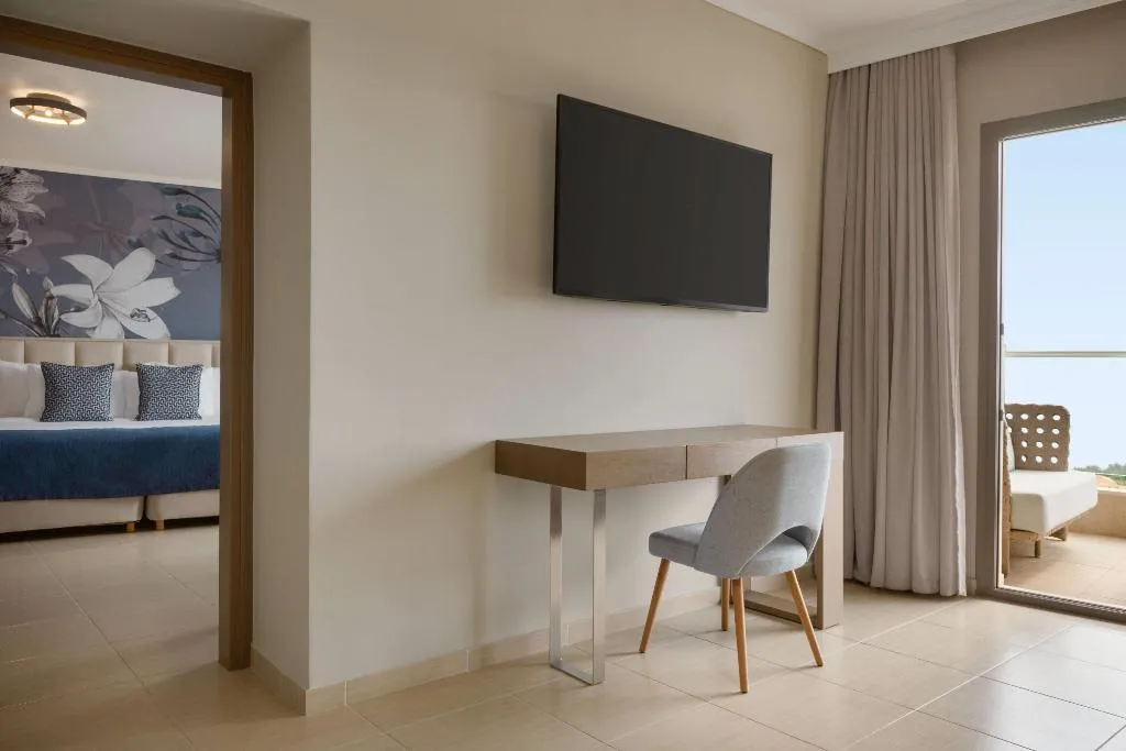 FAMILY ROOM DELUXE Room, Ajul Luxury Hotel & Spa Resort Registry Collection, Halkidiki