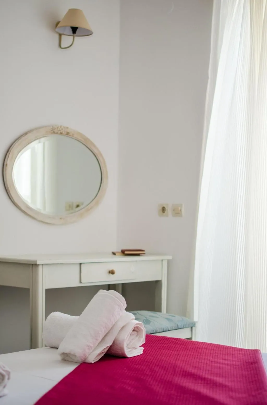 Room, Happiness Apartments, Crete